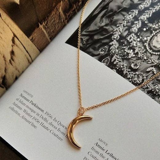 Gold Crescent Moon Pendant Necklace in 925 Sterling Silver