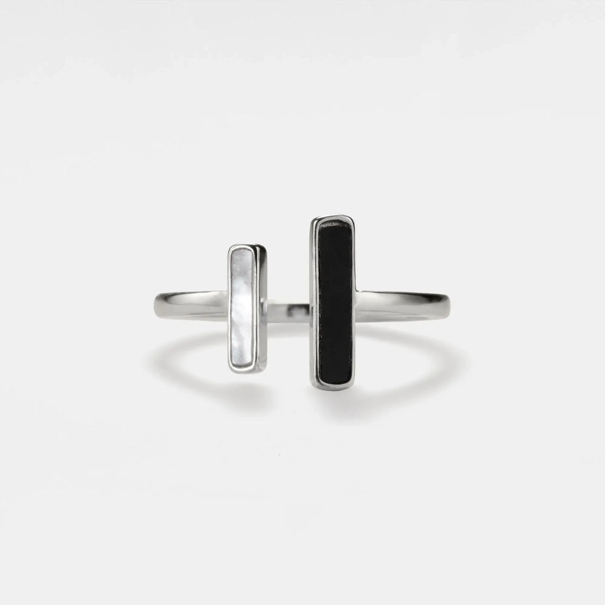 Mother Of Pearl Agate Statement Ring in 925 Sterling Silver