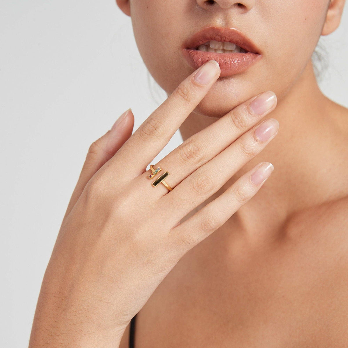 Dainty Rainbow Gem Stone Wire Ring in 925 Sterling Silver