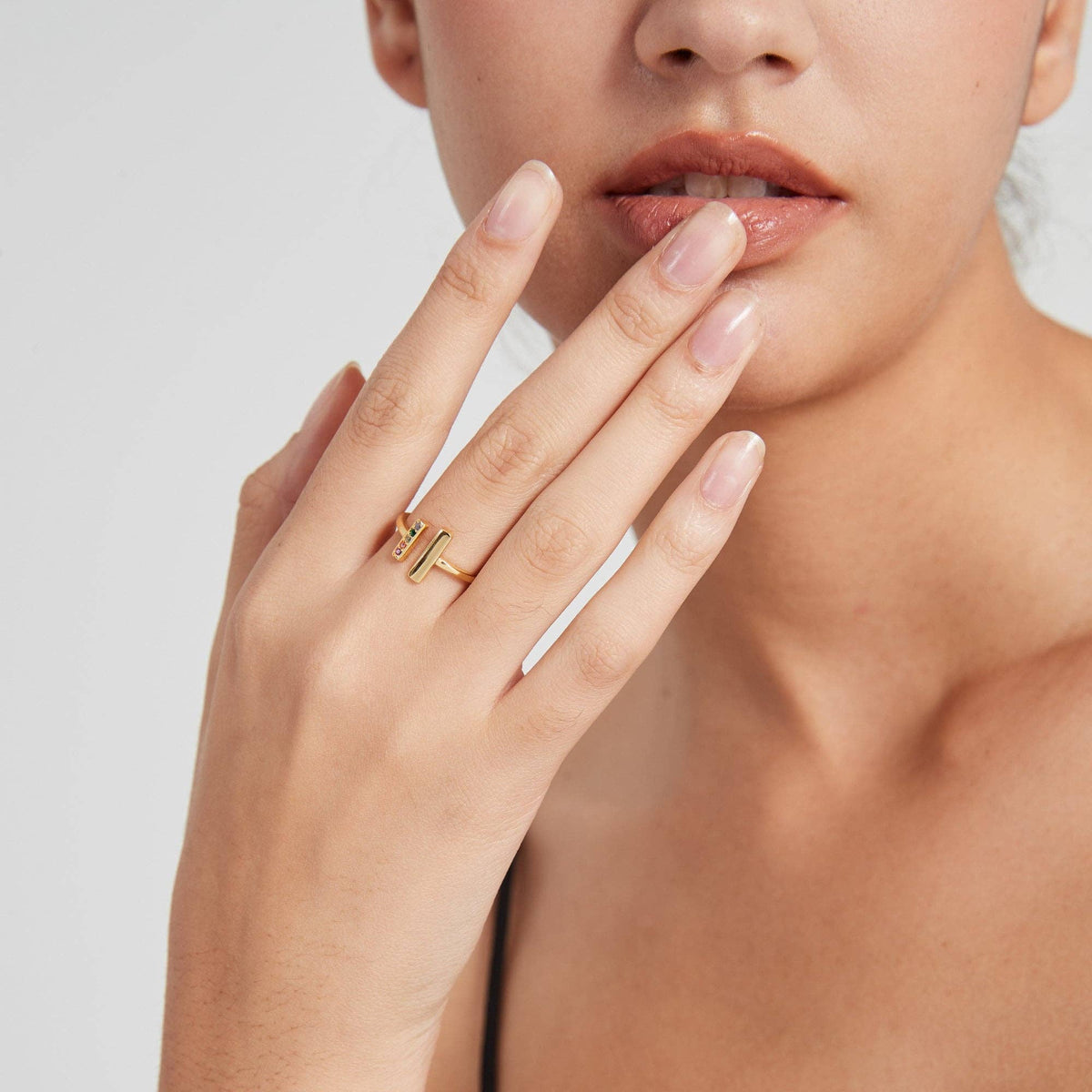 Dainty Rainbow Gem Stone Wire Ring in 925 Sterling Silver