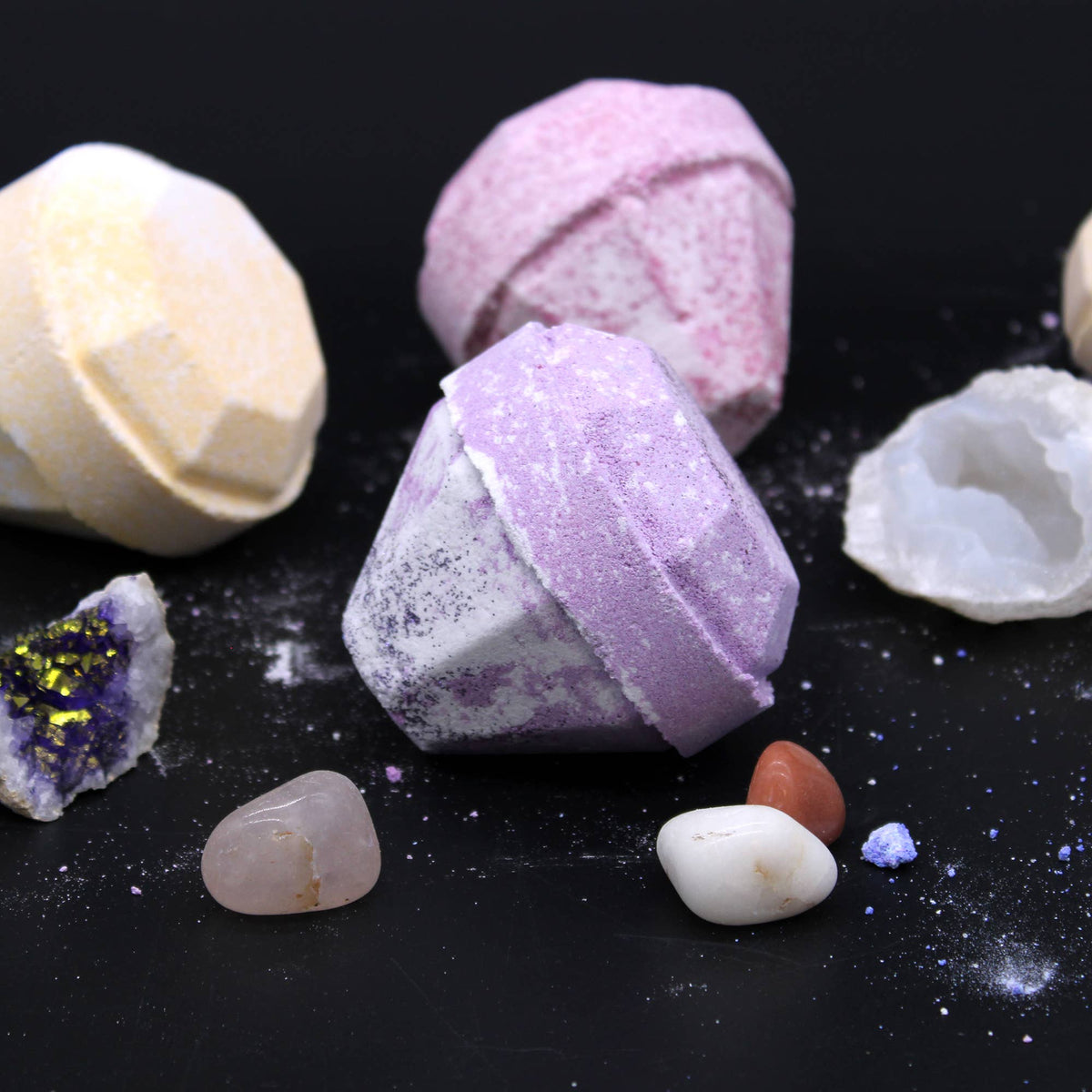 Gemstone Bath Bomb - White & Purple Very Berry
